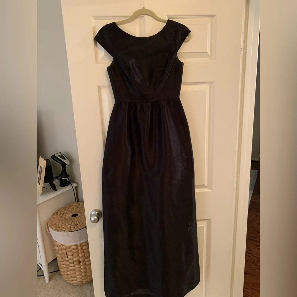 Alfred Sung Black Cap Sleeve Gown size 2 - Picture 1 of 1